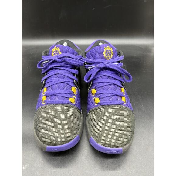 Nike LeBron Witness 8 Mens Size 8 Black Purple Gold Basketball Shoes Sneakers